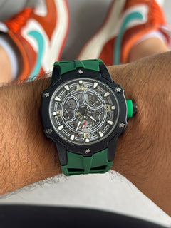 Rchrd Mll Circle Goma Verde - Fondo Negro