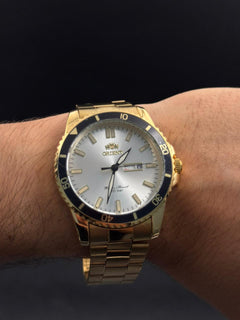 Ornt 20 Bar Dorado Tablero Plateado Bisel Negro