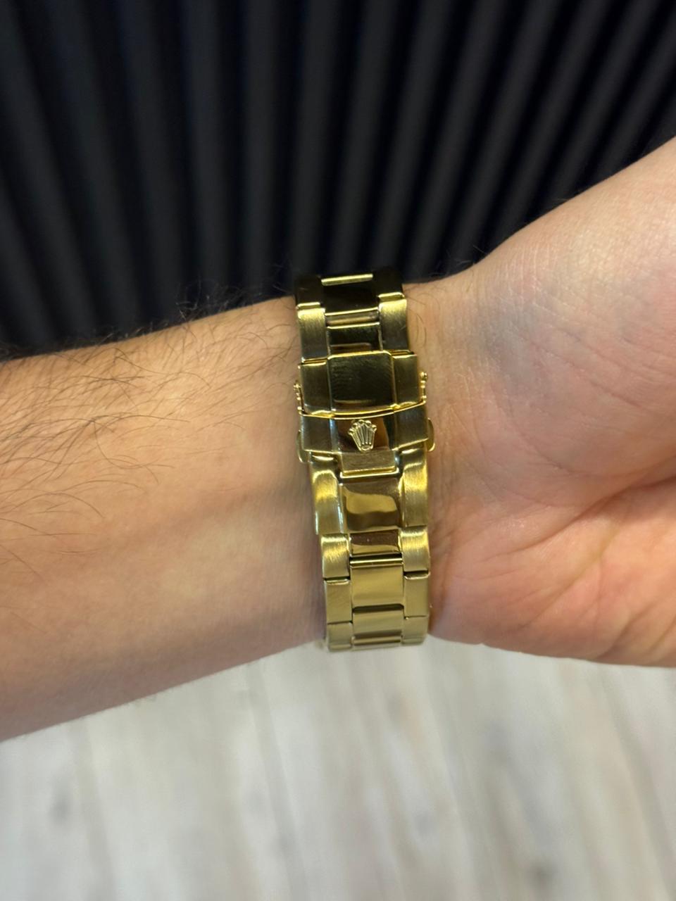 Rlx 2026 Submariner Dorado Tablero Dorado Negro