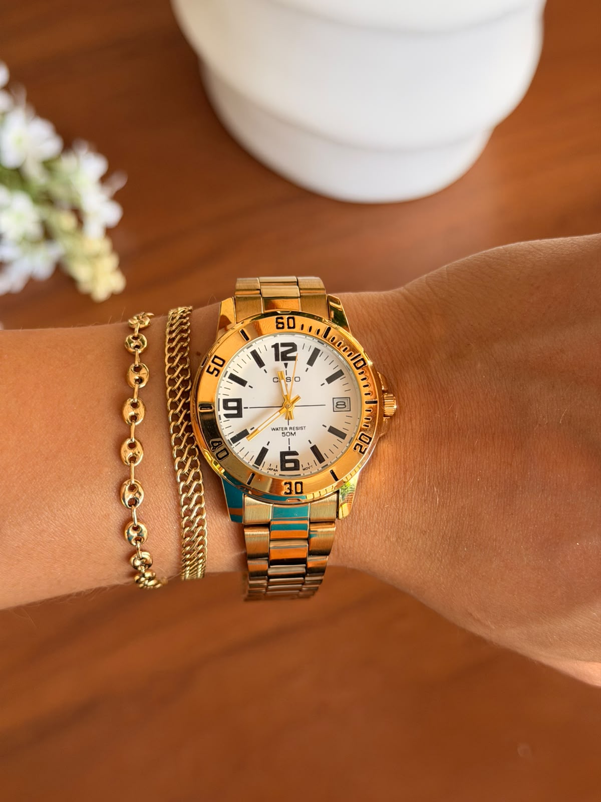 Cso Mujer 50 Dorado Tablero Blanco