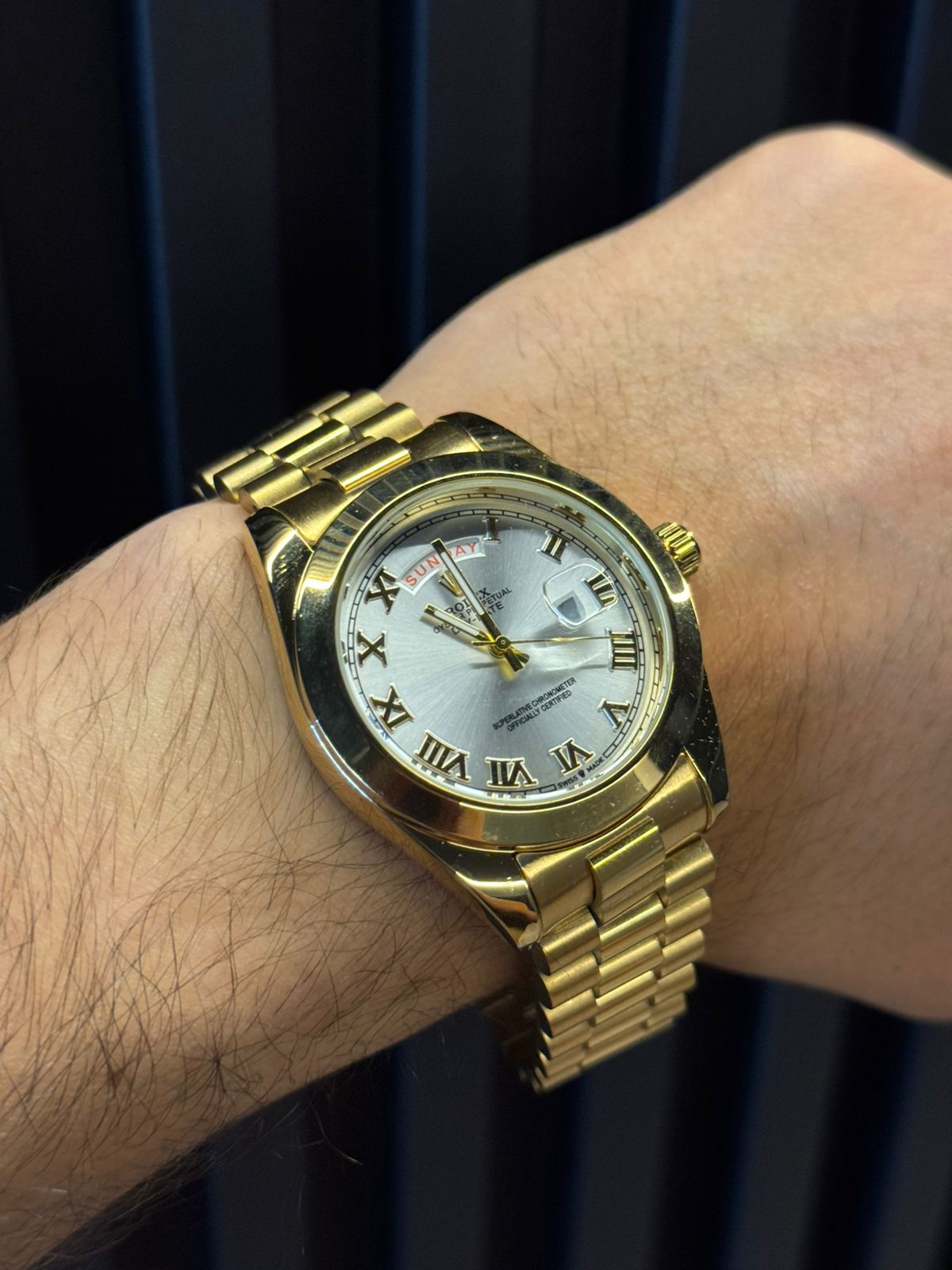 Rlx Roman Liso Dorado Tablero Plateado