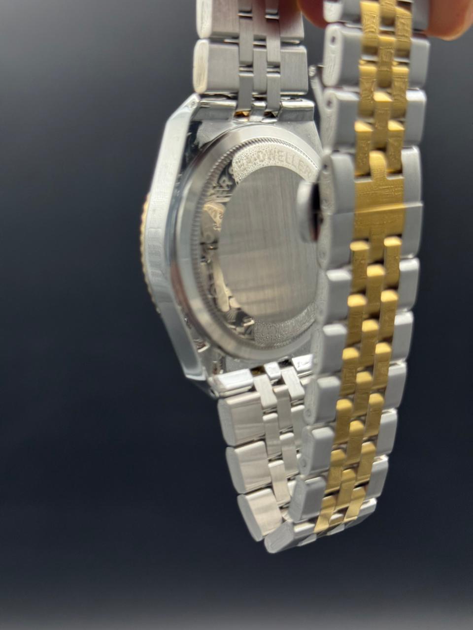 Rlx Day Date Diamond Bicolor Dorado Tablero Negro