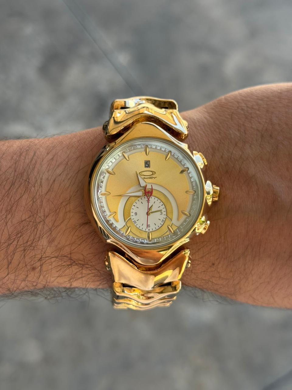 Okey Jugde Dorado Tablero Dorado Blanco