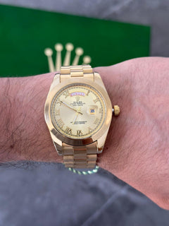 Rlx Roman Liso Dorado Tablero Dorado