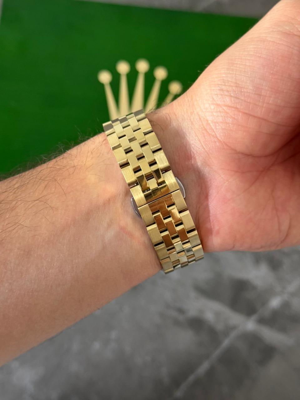 Rlx Lx Arabe Dorado Tablero Plateado