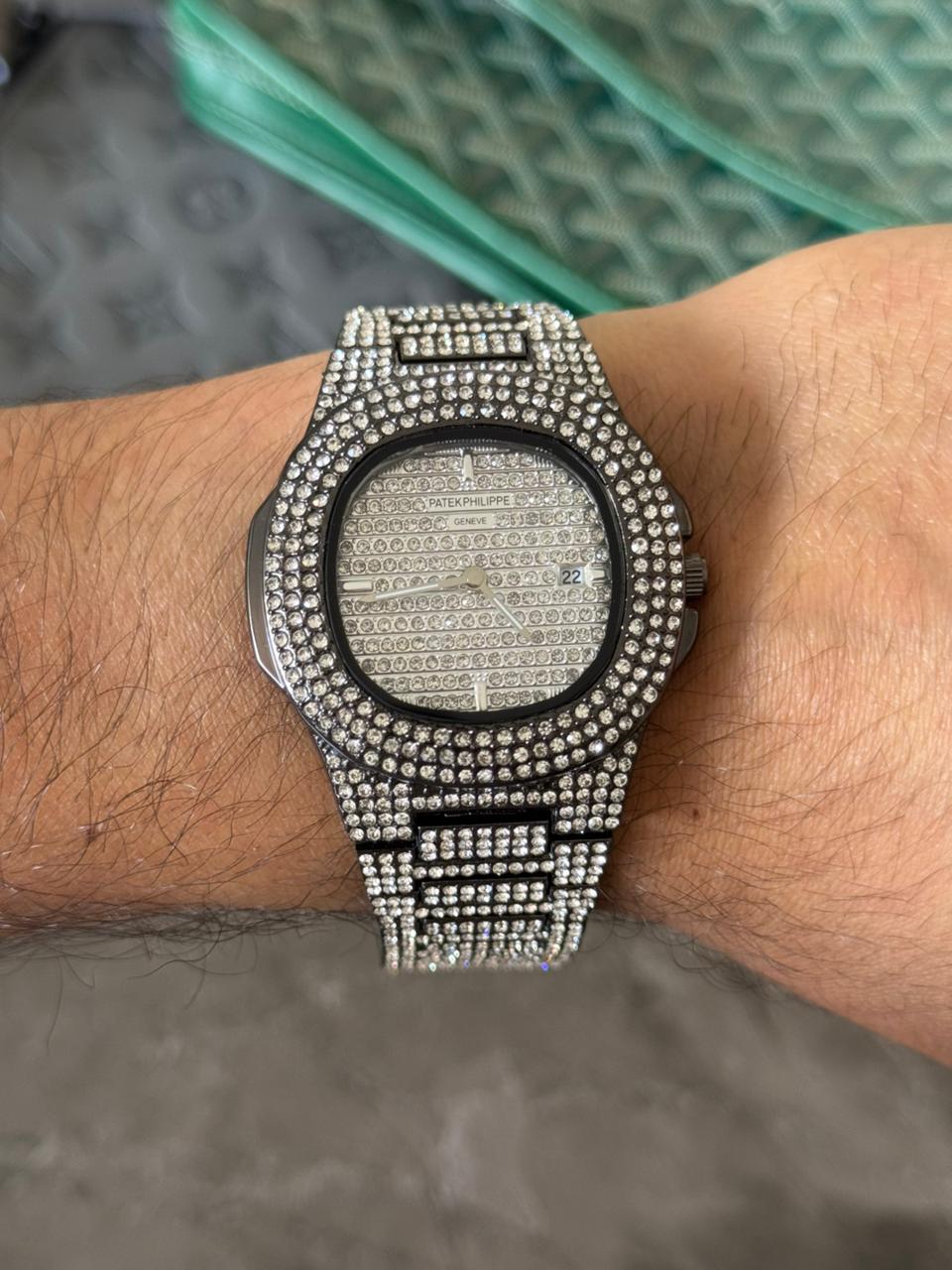 Patk Diamond Redondo Plateado Negro Tablero Plateado