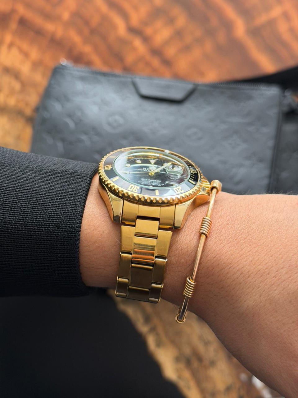 Rlx 2026 Submariner Dorado Tablero Negro Bisel Negro