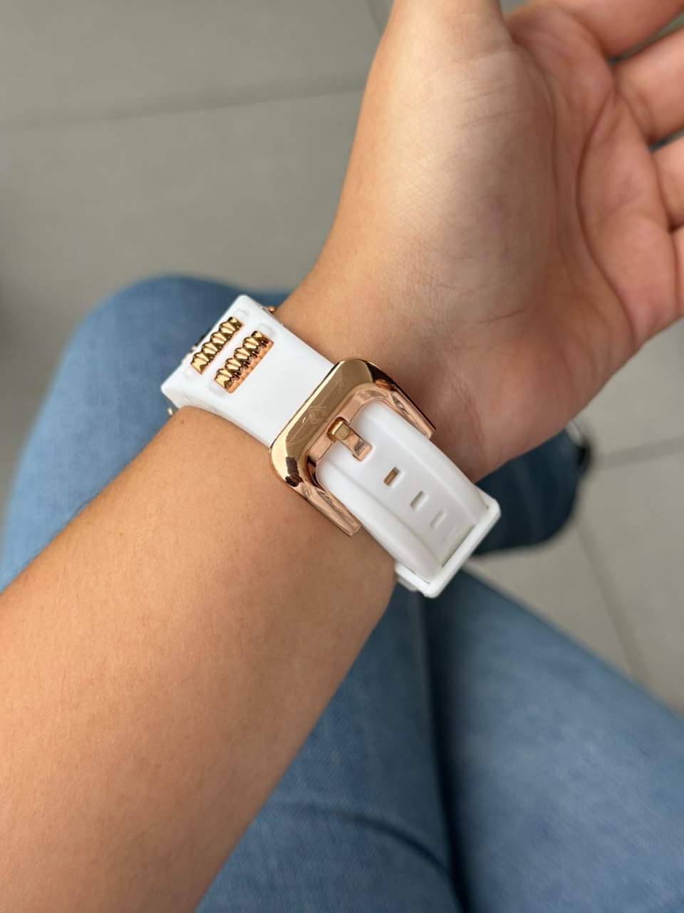 Invct Mujer 12H Goma Blanca Tablero Blanco Oro Rosa