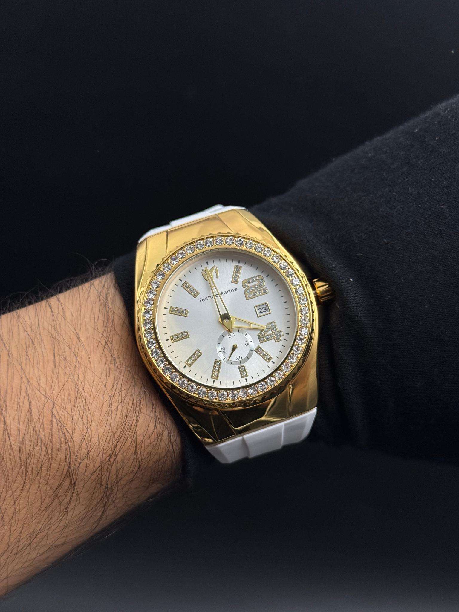 Tchmrnr Monogram 24 Blanco Circones Tablero Plateado Dorado