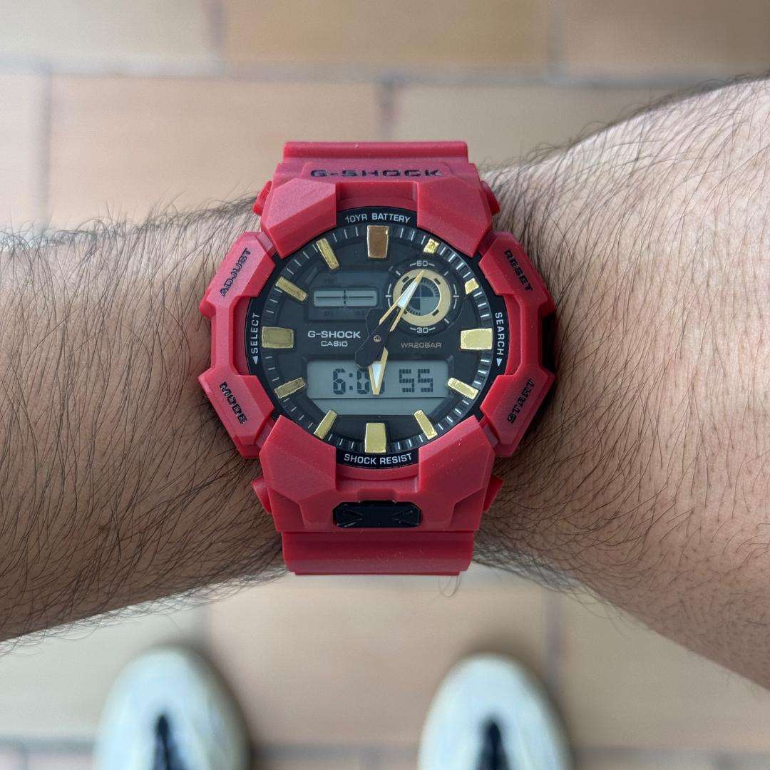 G-Shck GA-0105 Rojo Tablero Negro