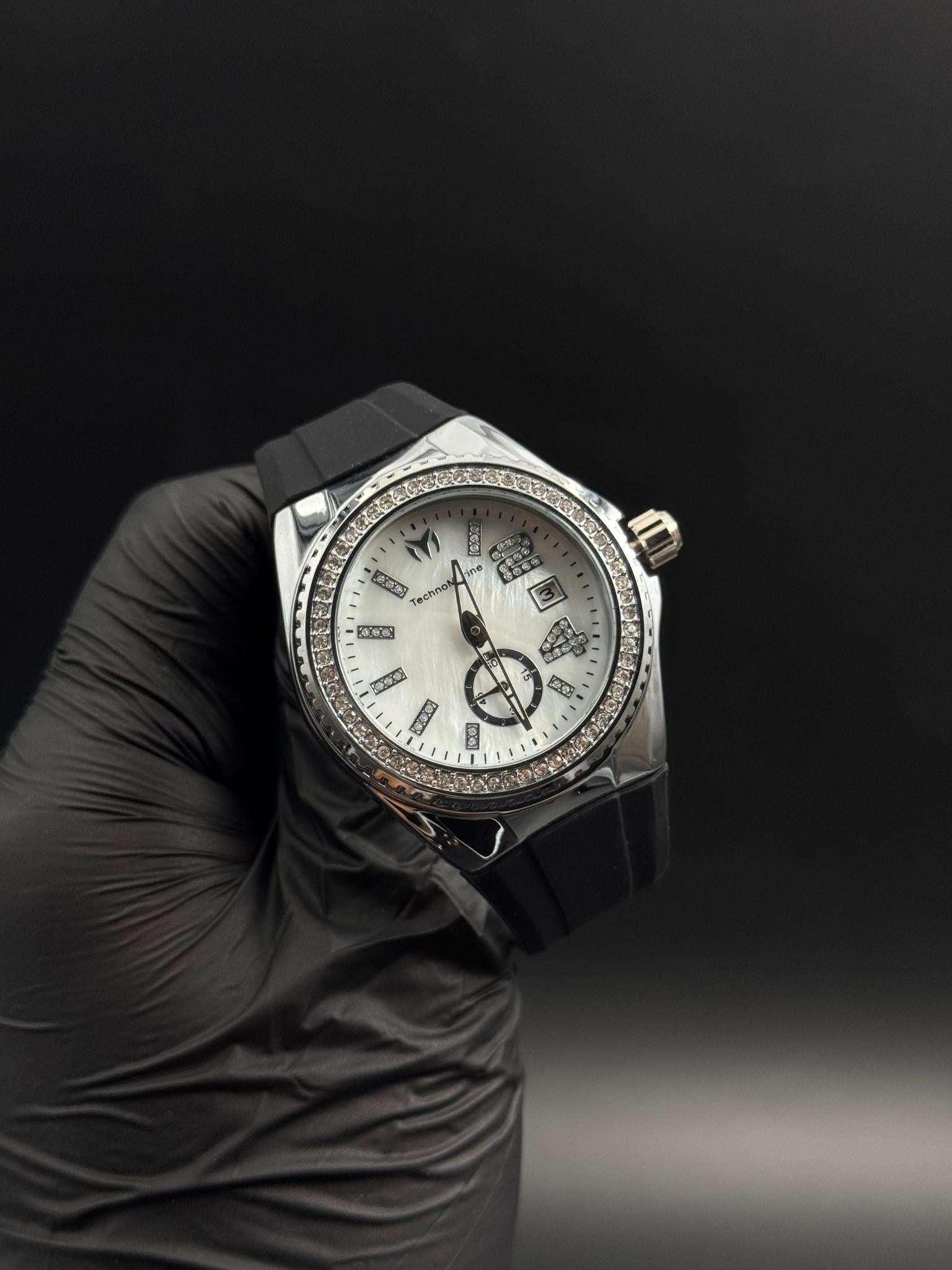 Tchmrnr Monogram 24 Mujer Negro Circones Tablero Plateado Plateado