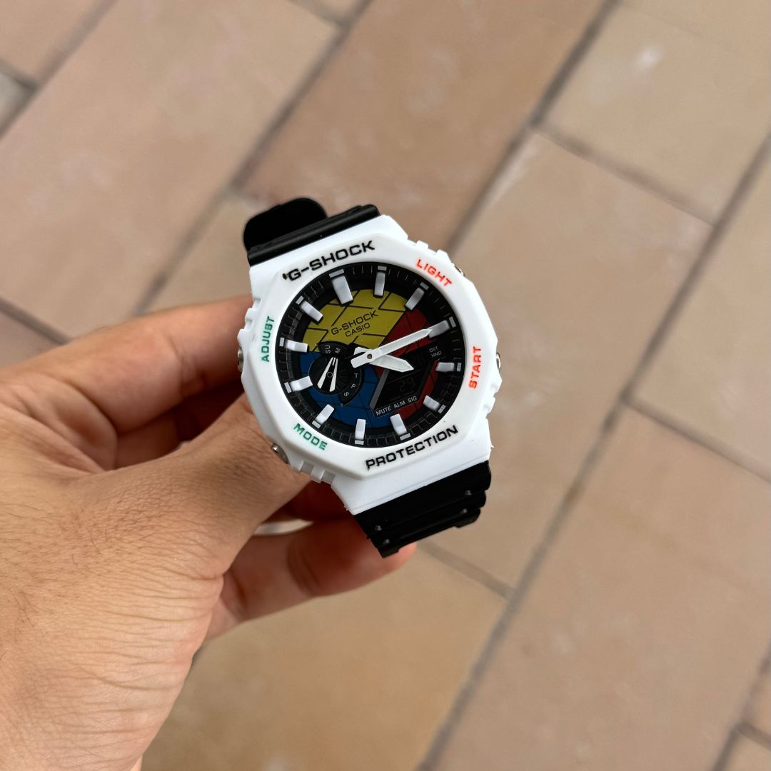 G-Shck GA B-2100 Negro Tablero Blanco - Tricolor