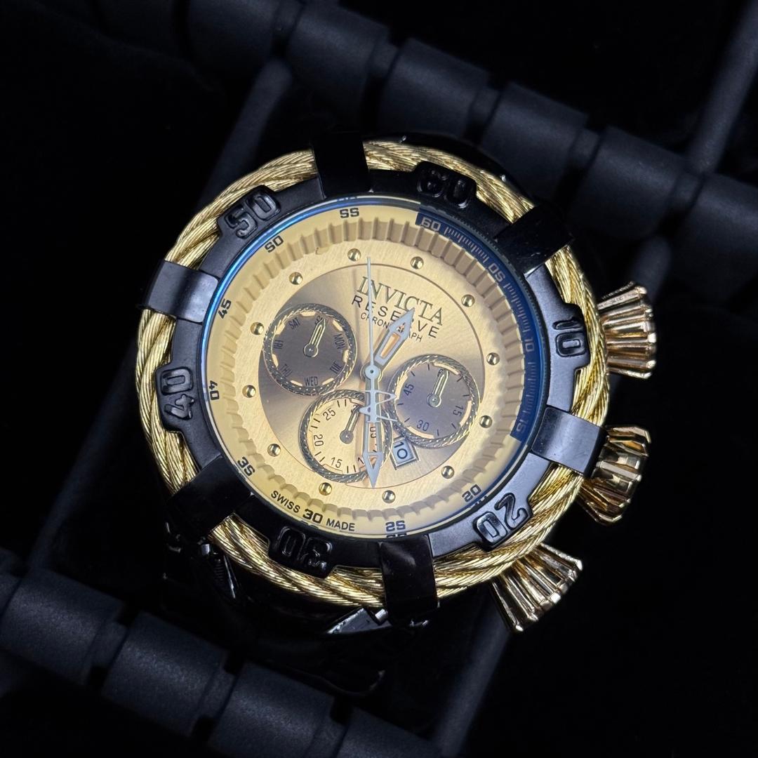 Invct Bolt Negro Tablero Dorado