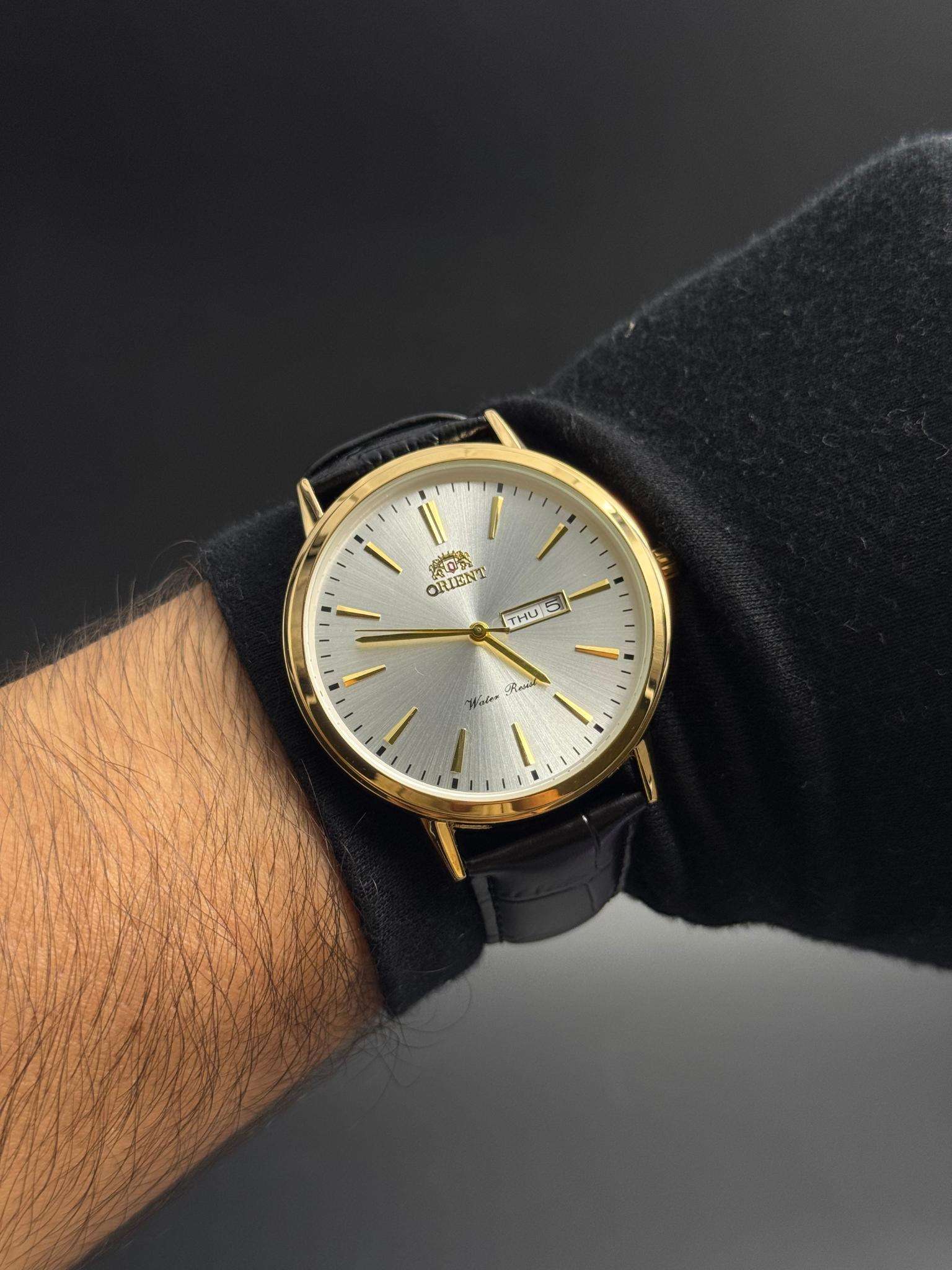 ORNT Clasico 420 Cuero Negro Dorado Tablero Plateado