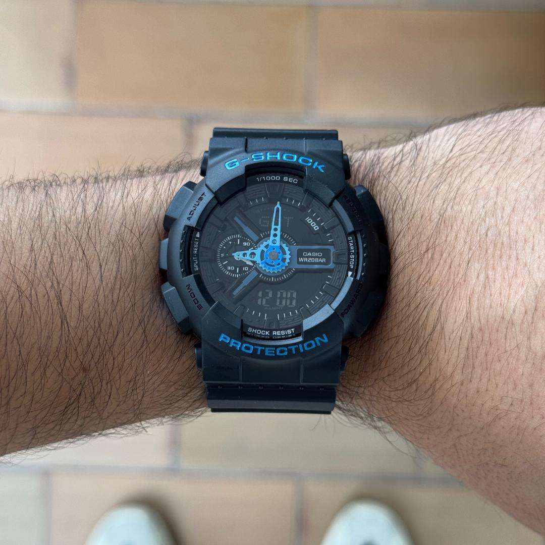 G-Shck GA-110 Negro Tablero Negro - Azul