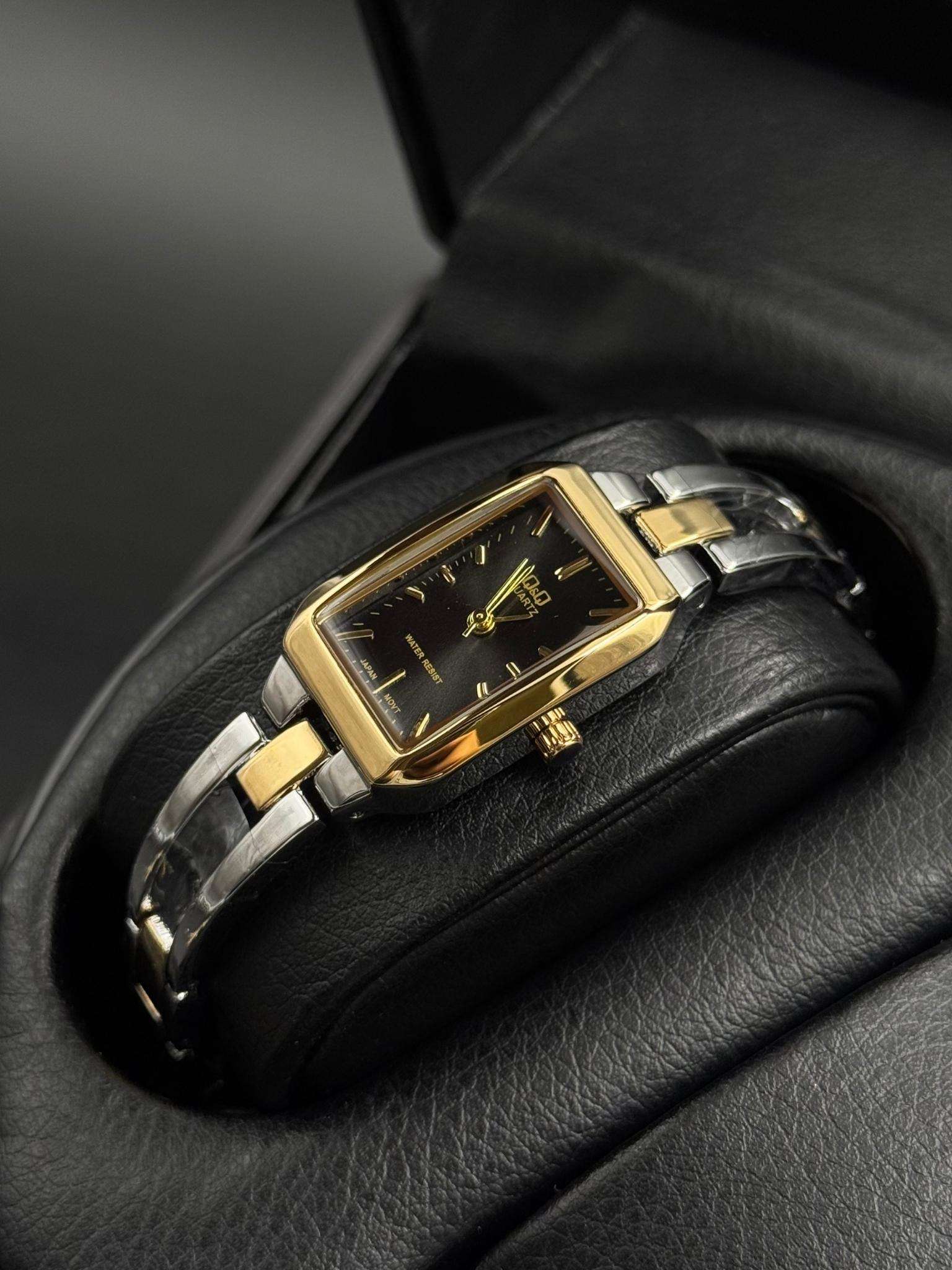 QYQ Mujer 210 Bicolor Dorado Tablero Negro