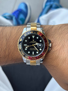 Rlx Gmt 2 Bicolor Dorado Tablero Negro Bisel Rojo Negro