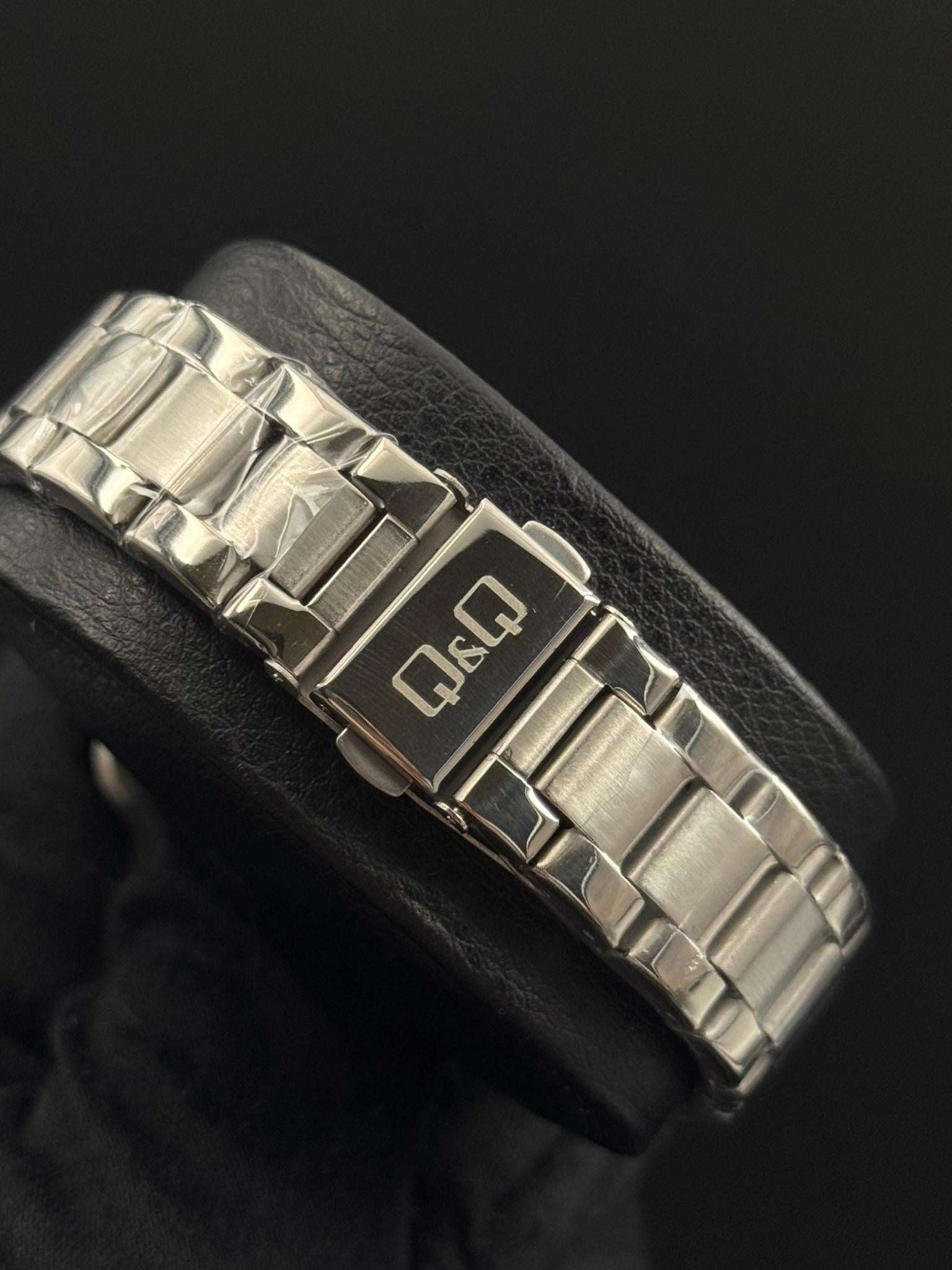 QYQ Mujer Cuadrado Plateado Tablero Negro