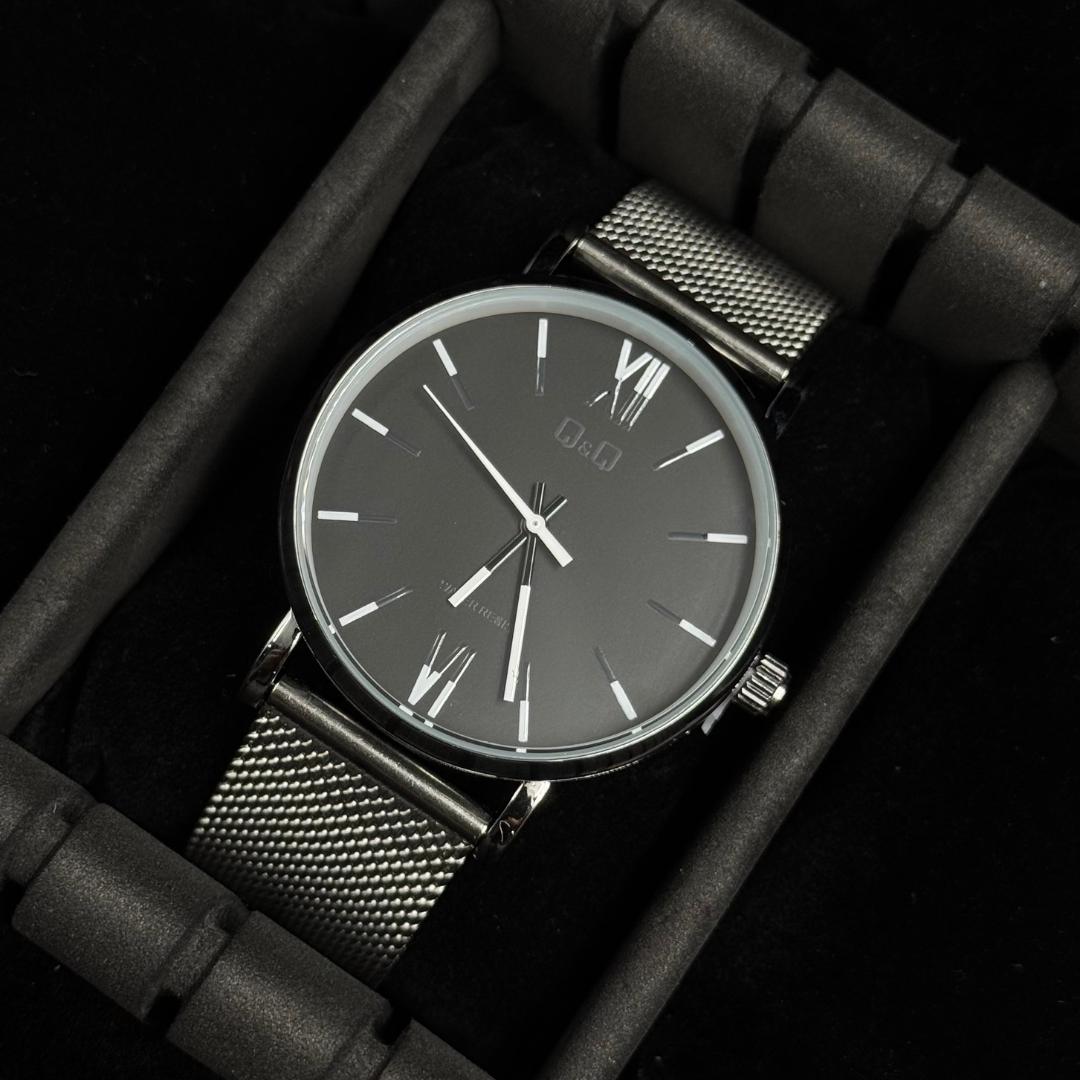 QYQ PLATEADO TABLERO NEGRO-BLANCO