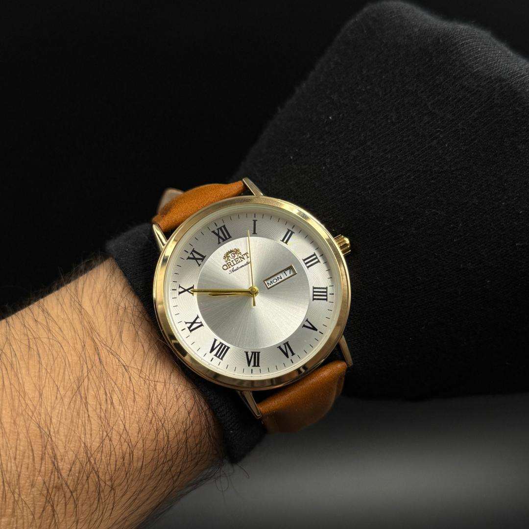 Ornt Cuero Café Tablero Plateado - Dorado