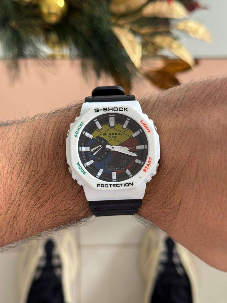 G-Shck GA B-2100 Negro Tablero Blanco - Tricolor