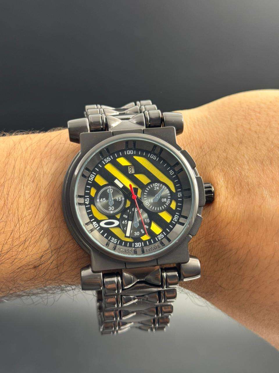 Okl 2026 Metalico Negro Tablero Negro Amarillo