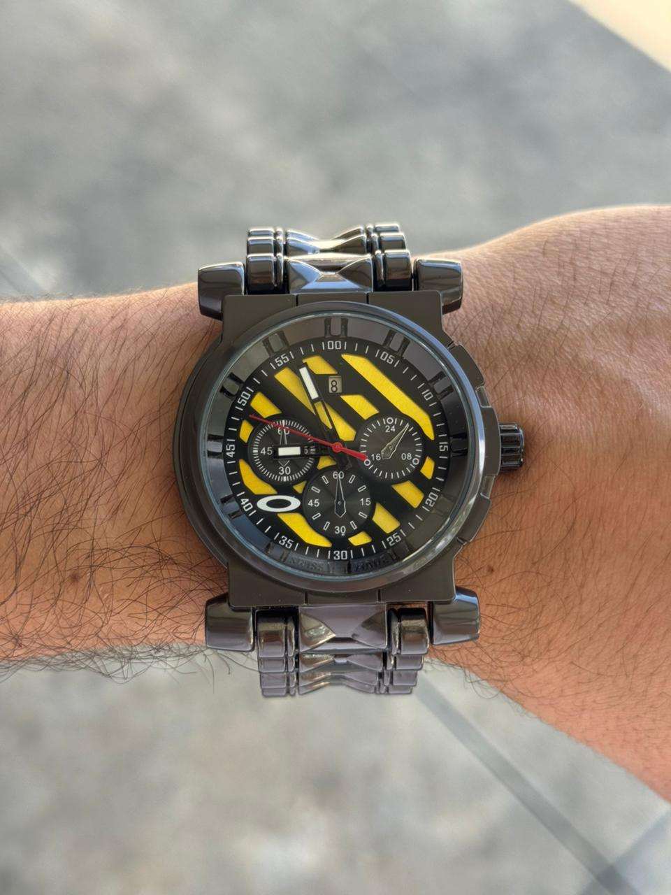 Okl 2026 Metalico Negro Tablero Negro Amarillo