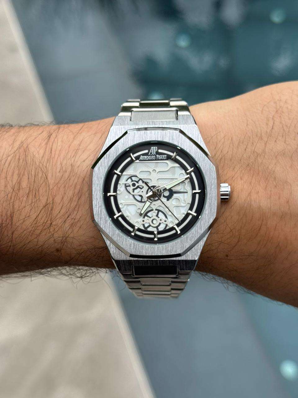 Admrs Oak Metalico Plateado Tablero Negro Plateado