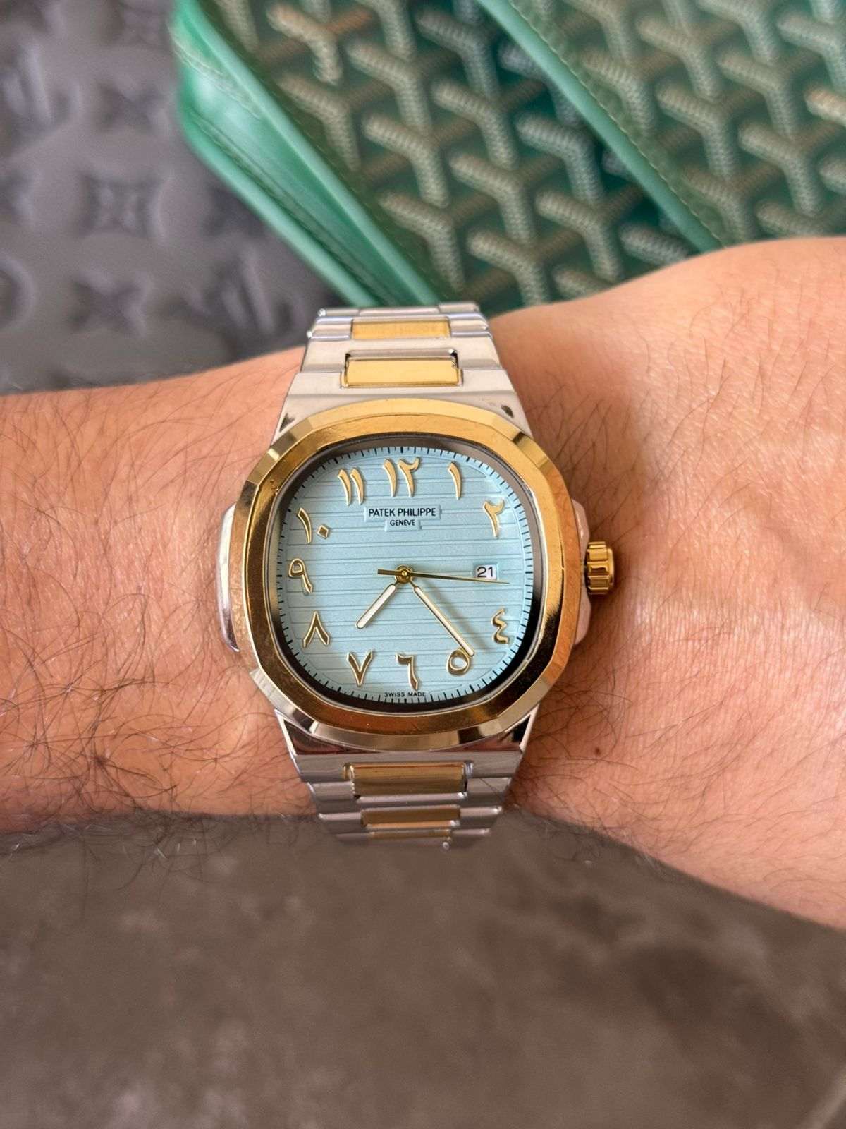 Ptk Arabe Bicolor Dorado Tablero Azul Claro