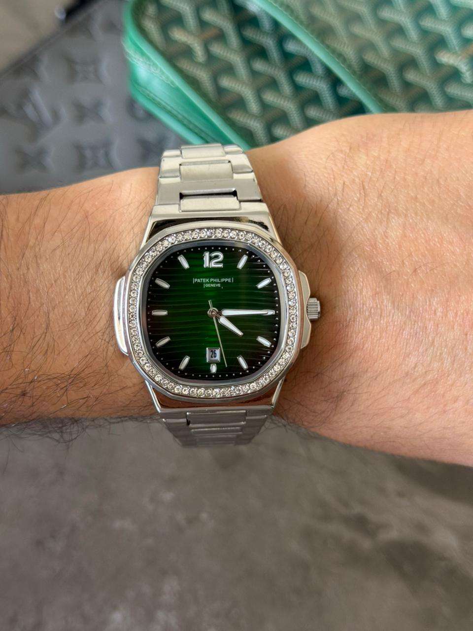 Ptk 2026 Circones Plateado Tablero Verde Esmeralda