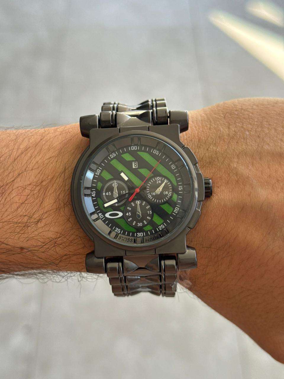 Okl 2026 Metalico Negro Tablero Negro Verde