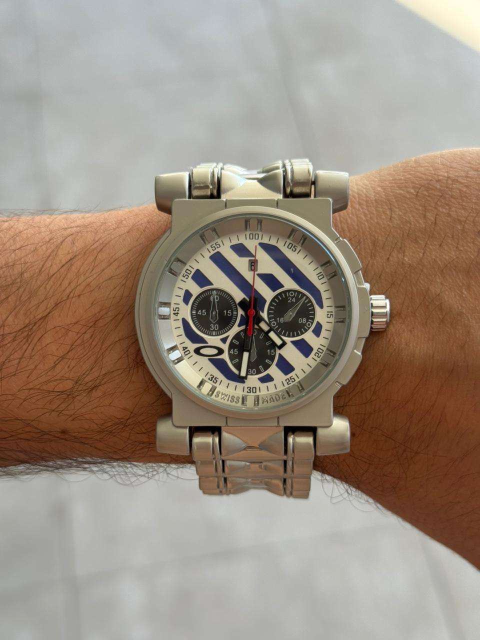 Okl 2026 Metalico Plateado Tablero Blanco Azul