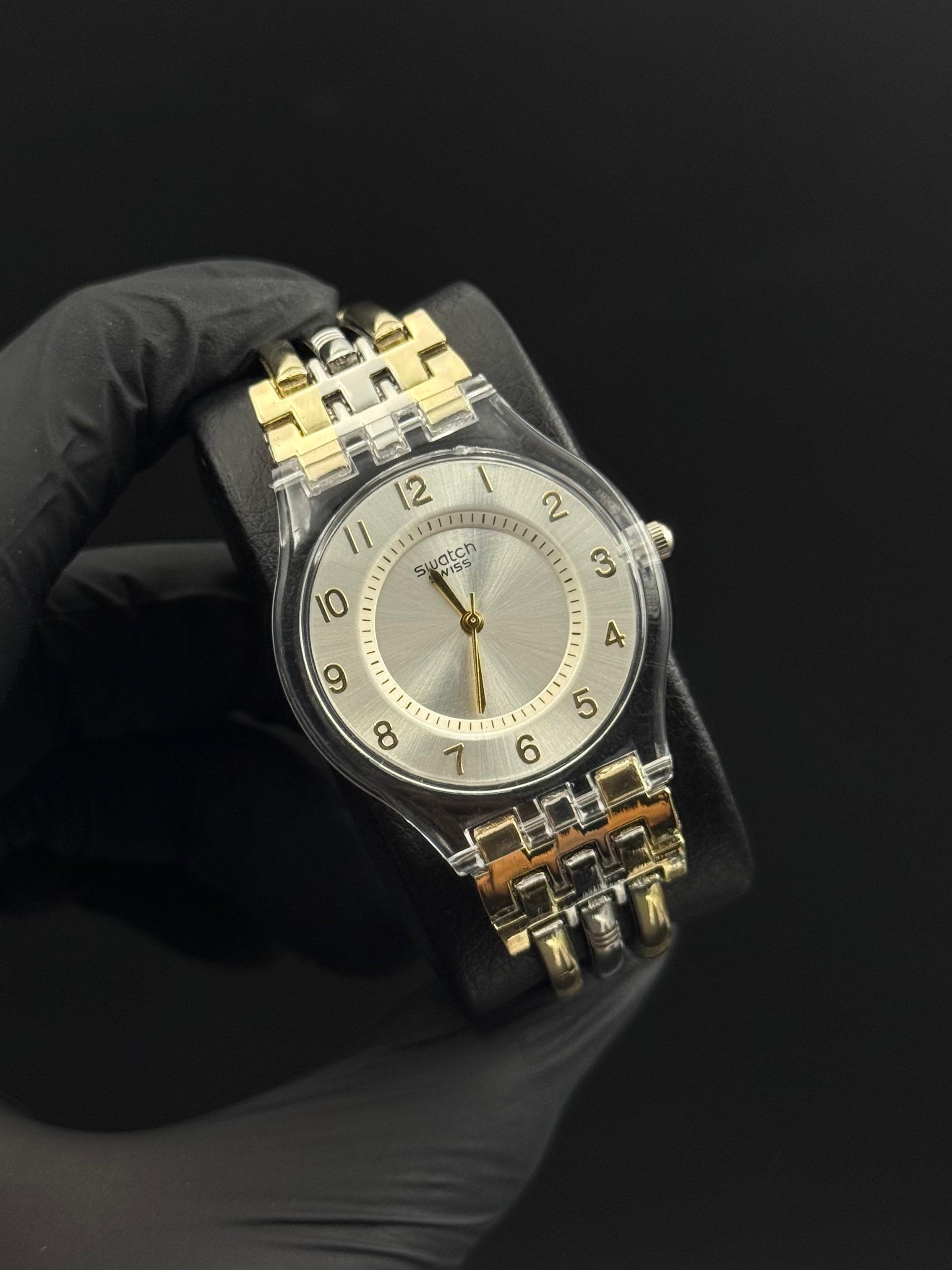 Swt Mujer Bicolor Dorado Tablero Plateado