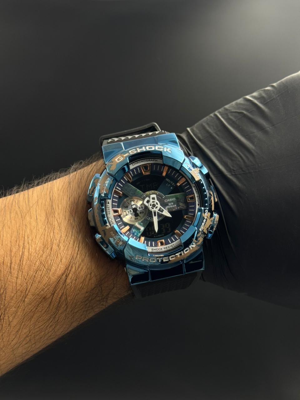 G-Shck GA-110 Metal Negro Tablero Bicolor Azul