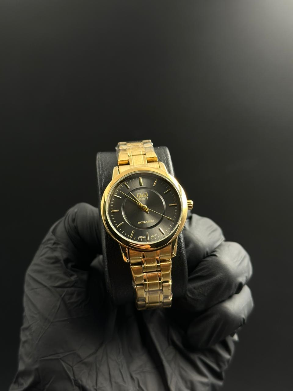 QYQ Mujer 860 Dorado Tablero Negro