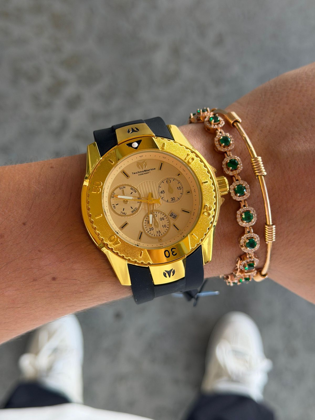 Tchmrn UF6 Goma Negra Tablero Dorado Dorado