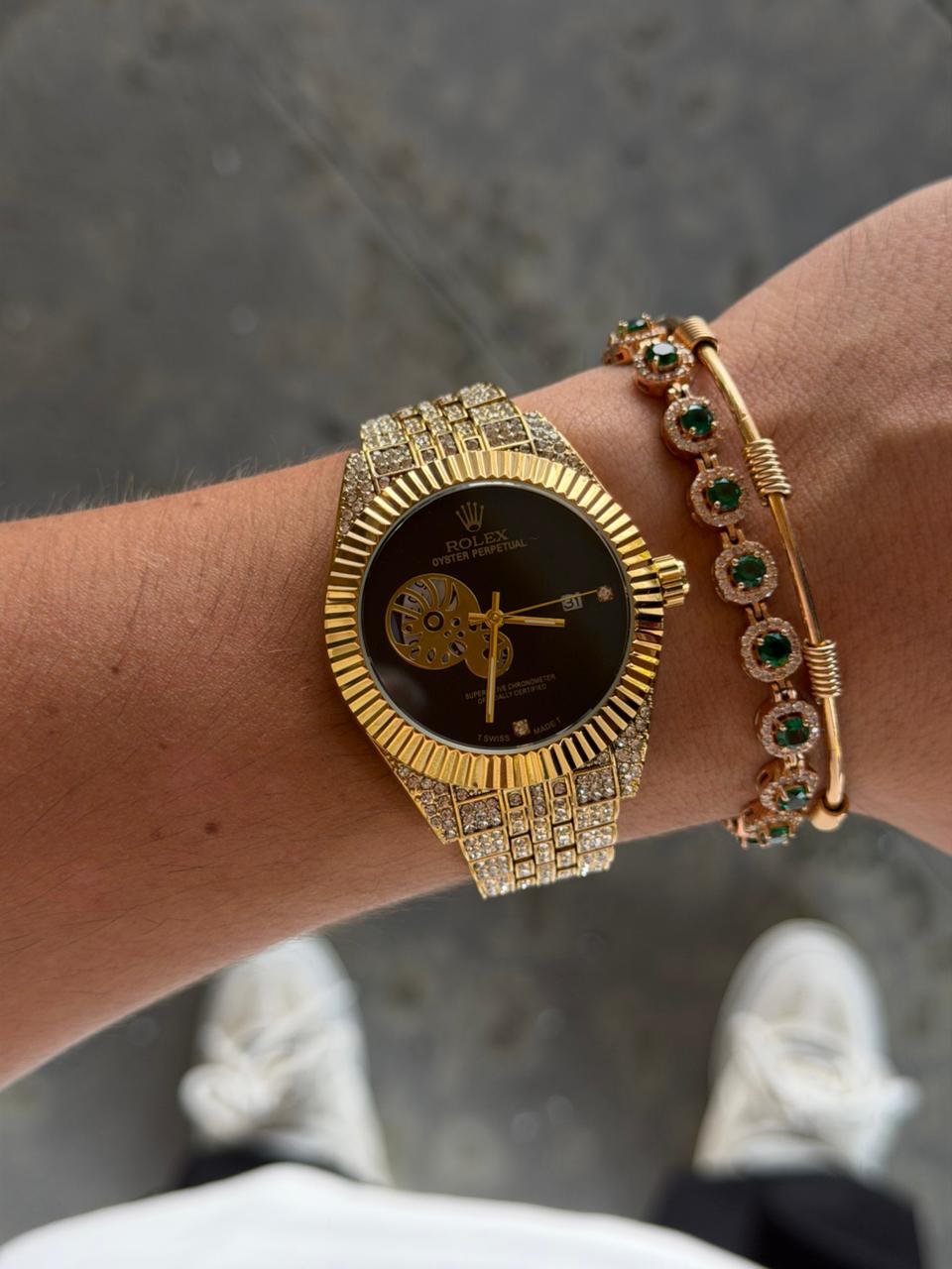 Rlx Diamond Quartz Dorado Tablero Negro