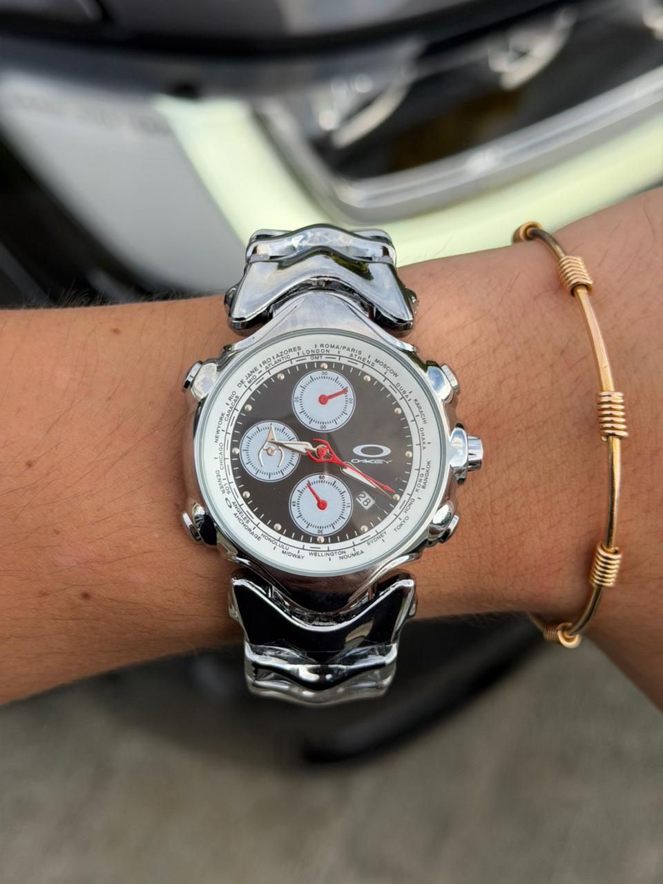 Okey Gmt Plateado Tablero Negro Blanco