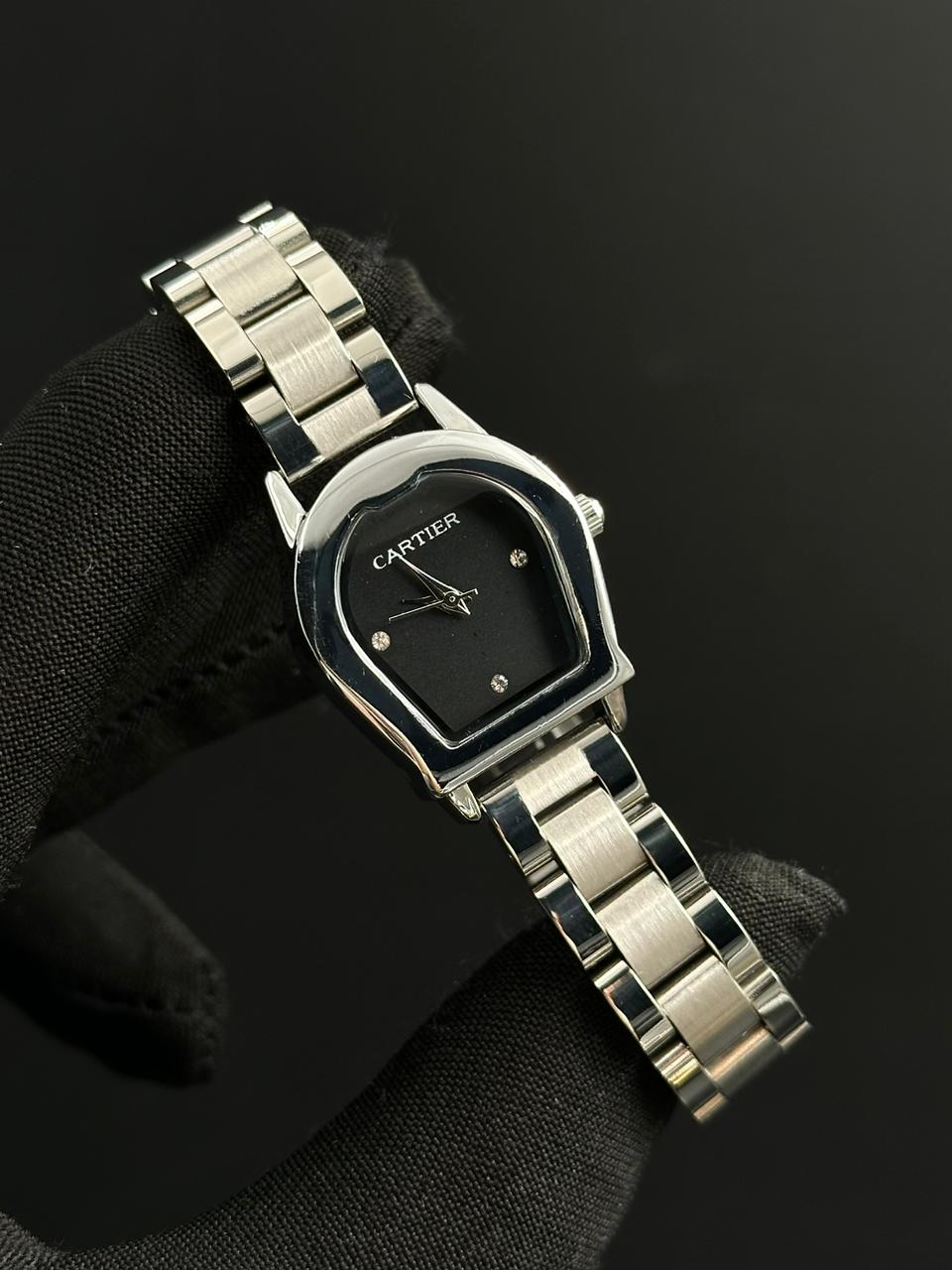 Crtr Mujer Plateado Tablero Negro