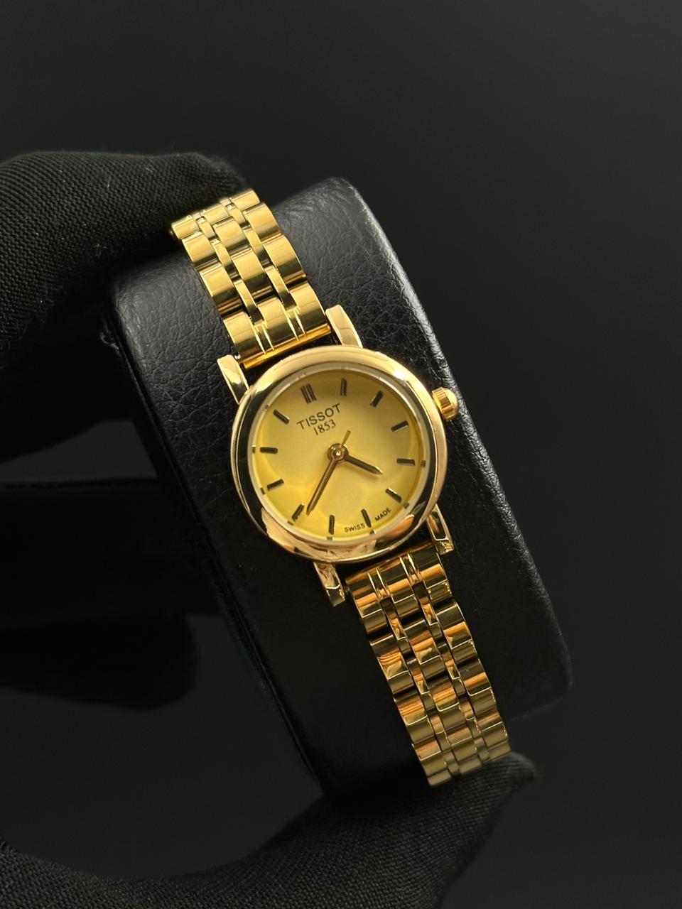 Tsst Mujer Dorado Tablero Dorado