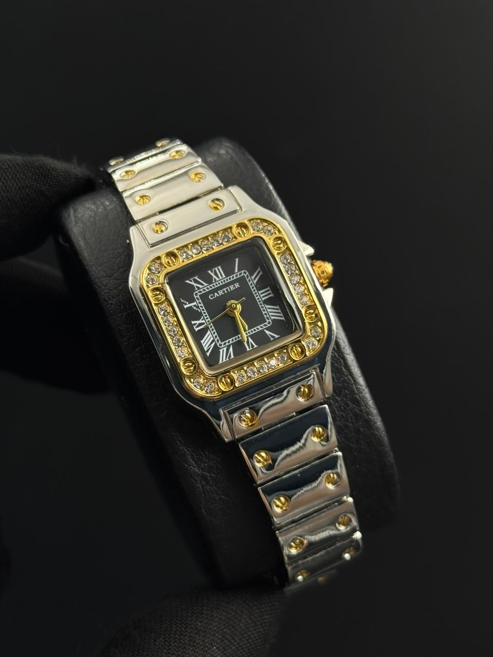 Crtr Mujer Bicolor Dorado Tablero Negro