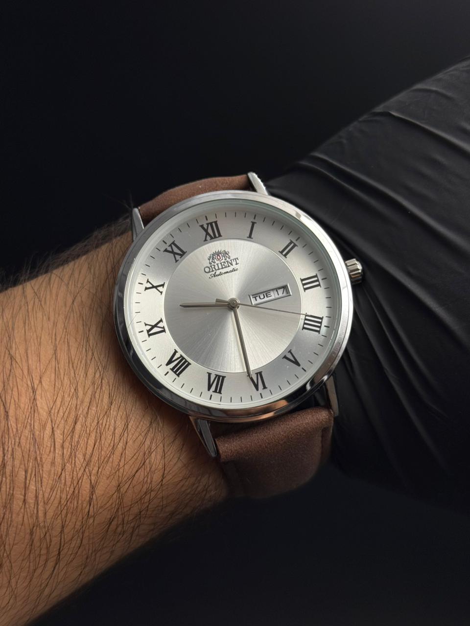 Ornt Clasico 420 Cuero Cafe Tablero Plateado