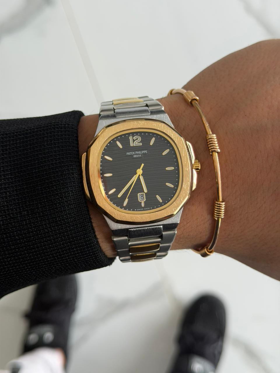 Ptk 2026 Bicolor Dorado Tablero Negro