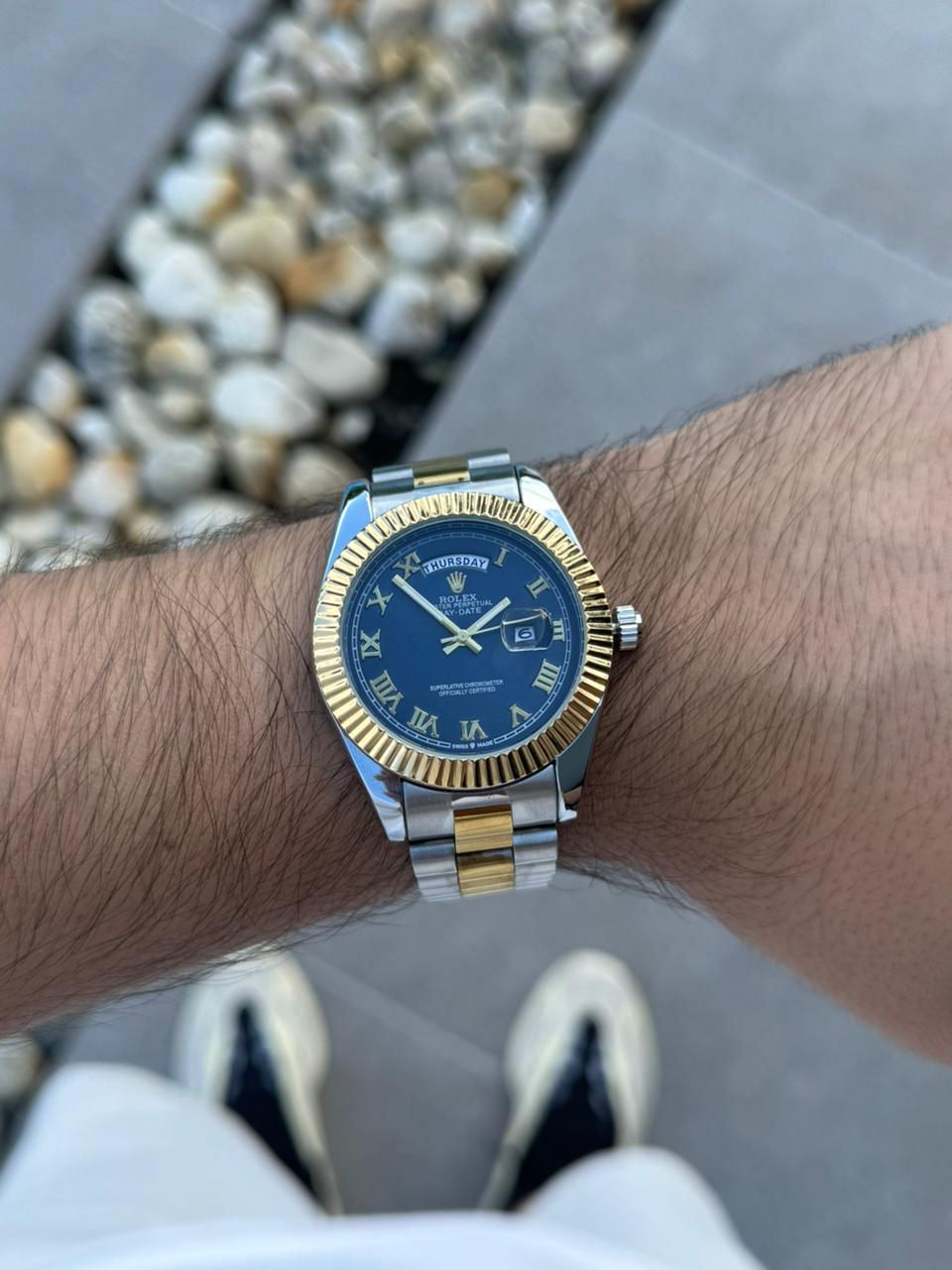 Rlx Roman Bicolor Dorado Tablero Azul