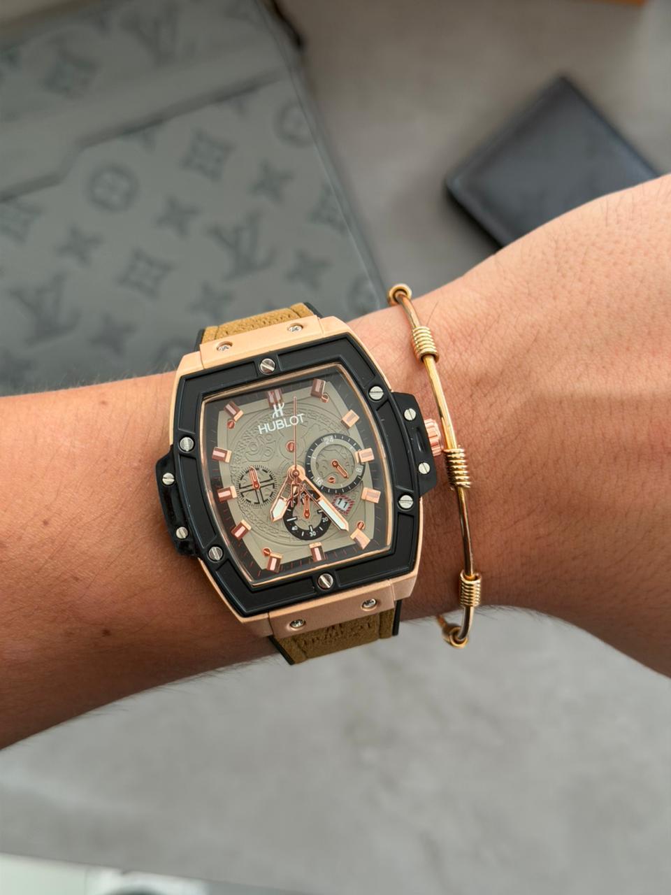 Hblt Gvn Correa Cafe Tablero Gris Oro Rosa Negro