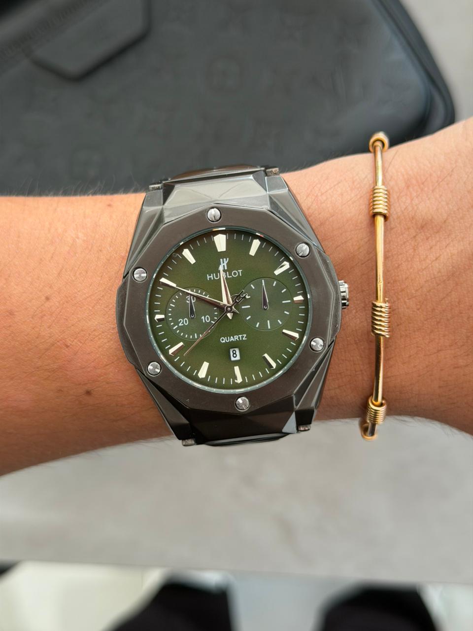 Hblt Resina Crono Negro Tablero Verde