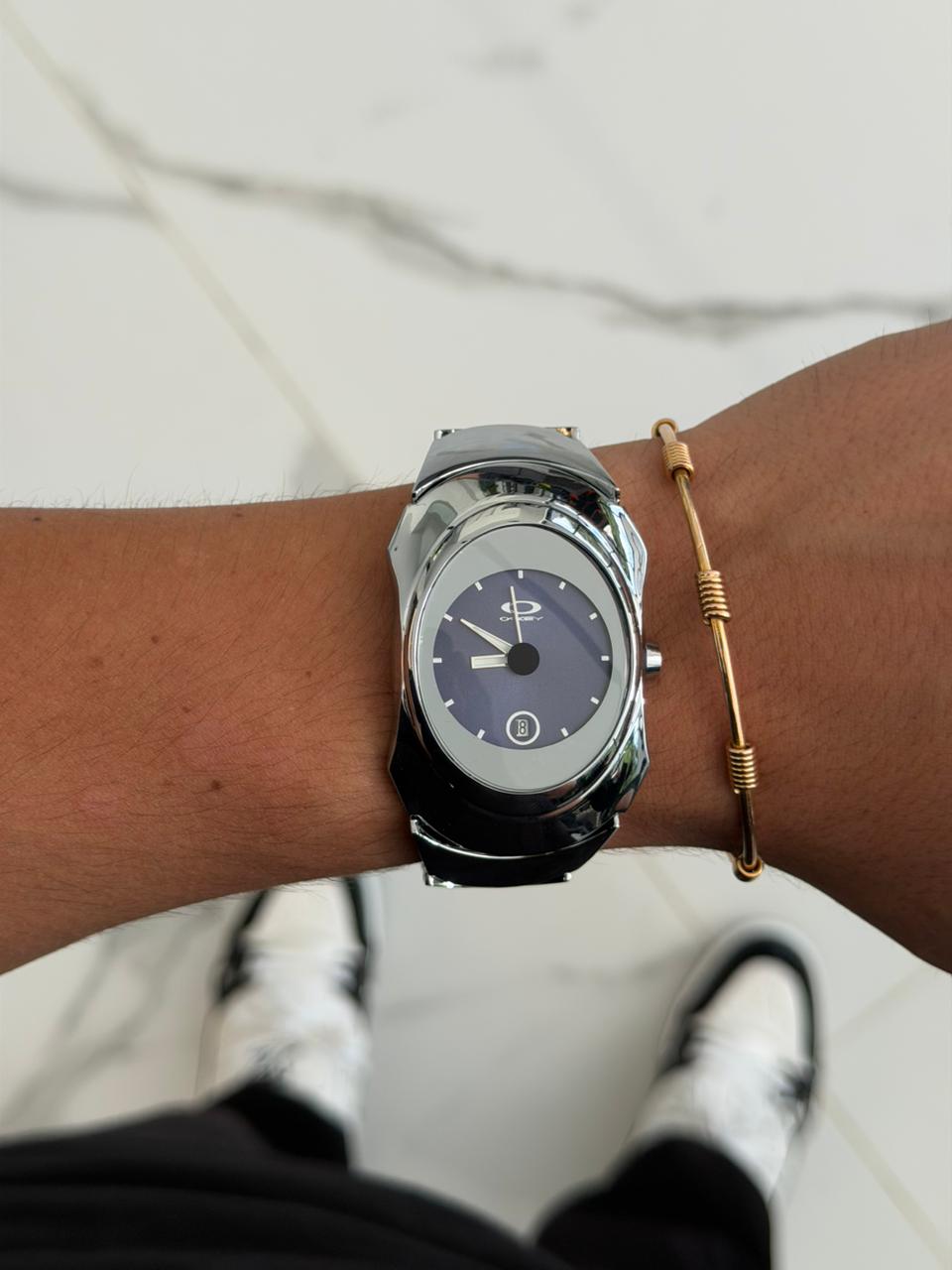 Okl Metalico Plateado Tablero Azul