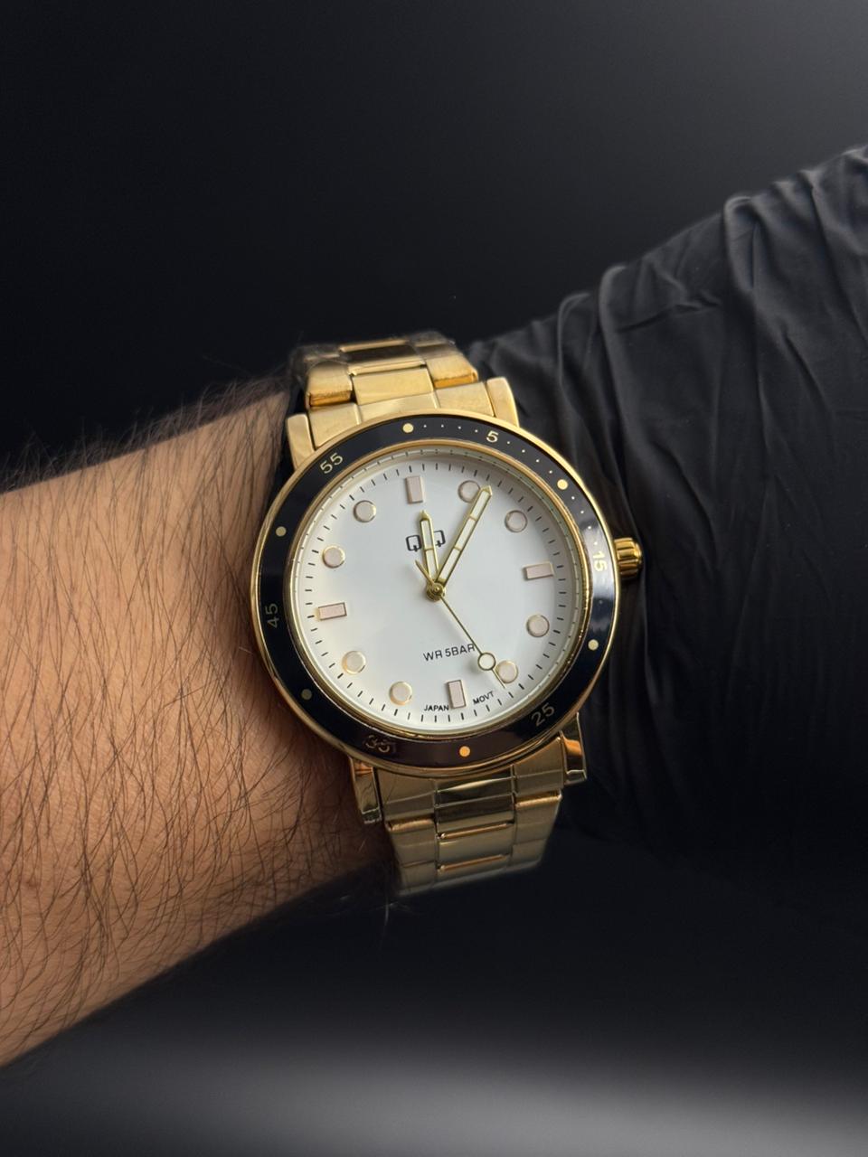 QYQ G14 Dorado Tablero Blanco Bisel Negro