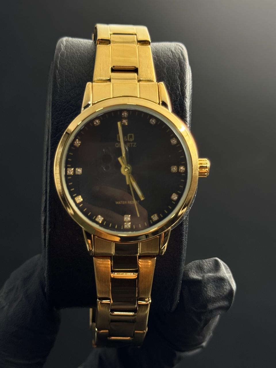 QYQ New Mujer  Dorado Tablero Negro