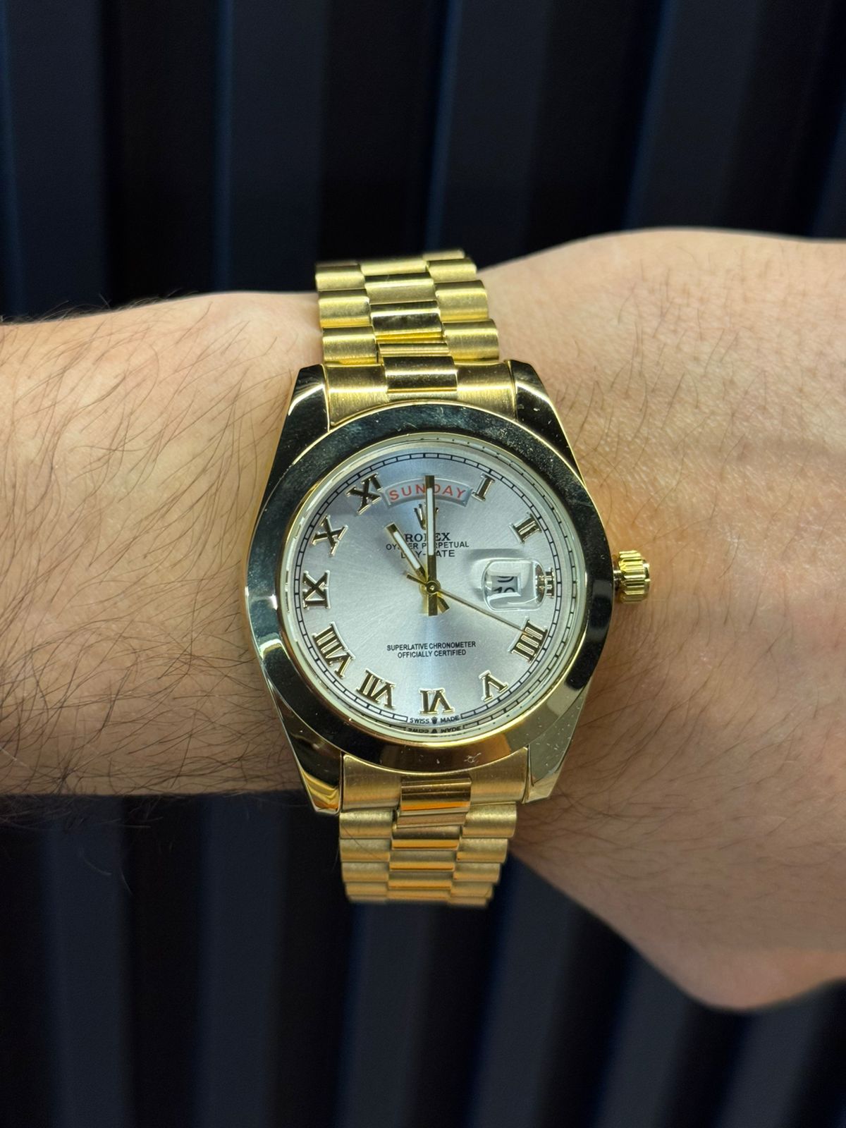 Rlx Roman Liso Dorado Tablero Plateado